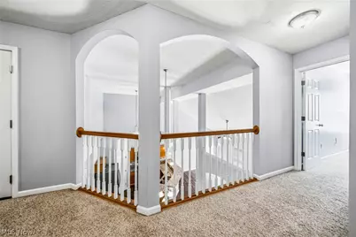 7025 Easton Way W, Concord Twp, OH 44060 - Photo 10