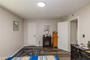 19406 Van Aken Blvd, Huber Heights, OH 44122 - Photo 16