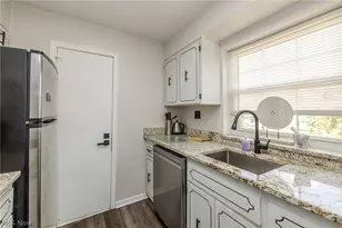 19406 Van Aken Blvd, Huber Heights, OH 44122 - Photo 10