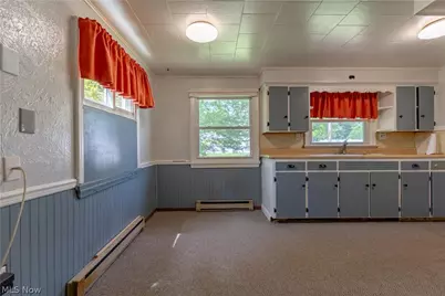 5061 Thursby Road, North Canton, OH 44720 - Photo 8