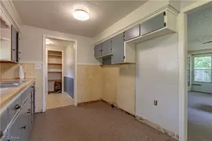 5061 Thursby Rd, North Canton, OH 44720 - Photo 10