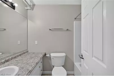 1900 Euclid Avenue #212, Loveland, OH 44115 - Photo 10