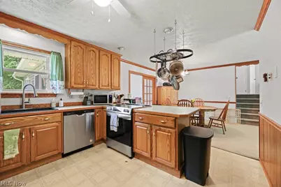 13166 Meadow Street NE, Alliance, OH 44601 - Photo 14