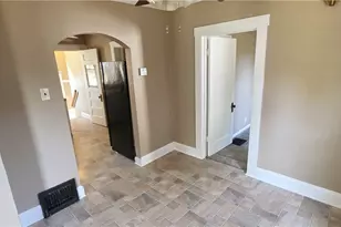 1220 Homedale Ave NW, Canton, OH 44708 - Photo 4