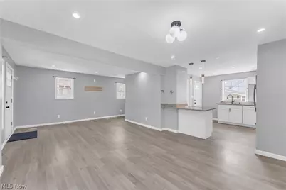 3056 W 115th Street, Loveland, OH 44111 - Photo 8
