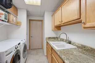 1758 Meander Way, Mogadore, OH 44260 - Photo 46