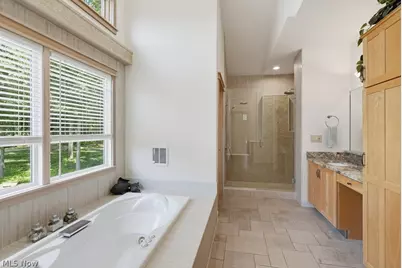 1758 Meander Way, Mogadore, OH 44260 - Photo 32