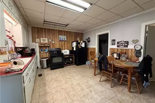 332 N 12th St, Coshocton, OH 43812 - Photo 6