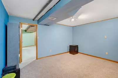 3053 Chablis Lane, Youngstown, OH 44514 - Photo 34