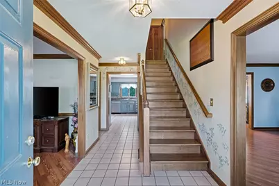 3053 Chablis Lane, Youngstown, OH 44514 - Photo 4