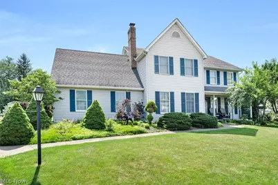 3053 Chablis Lane, Youngstown, OH 44514 - Photo 2