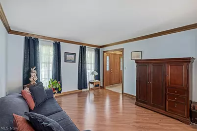 3053 Chablis Lane, Youngstown, OH 44514 - Photo 8