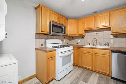 301 21st Street NW, Massillon, OH 44647 - Photo 4
