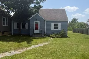 21880 Louis Rd, Huber Heights, OH 44146 - Photo 2