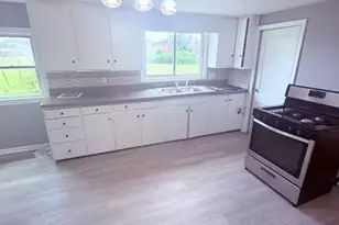 21880 Louis Rd, Huber Heights, OH 44146 - Photo 8