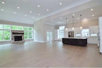 7994 Canyon Ridge, Chagrin Falls, OH 44023 - Photo 2
