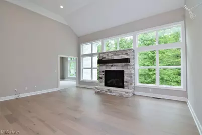 7994 Canyon Ridge, Chagrin Falls, OH 44023 - Photo 4