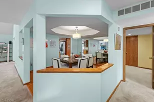 2180 Stone Creek Trail, Cuyahoga Falls, OH 44223 - Photo 20
