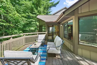 2180 Stone Creek Trail, Cuyahoga Falls, OH 44223 - Photo 46