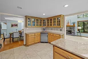2180 Stone Creek Trail, Cuyahoga Falls, OH 44223 - Photo 14