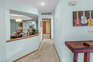 2180 Stone Creek Trail, Cuyahoga Falls, OH 44223 - Photo 6