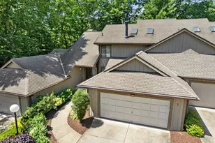 2180 Stone Creek Trail, Cuyahoga Falls, OH 44223 - Photo 2