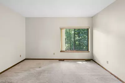 2180 Stone Creek Trail, Cuyahoga Falls, OH 44223 - Photo 22