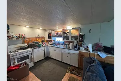 1719 Robin Circle, Ashtabula, OH 44004 - Photo 4