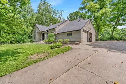 2765 Sharon Copley Road, Medina, OH 44256 - Photo 2
