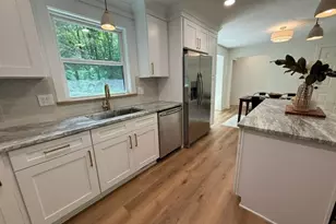 12173 Bradford Dr, Chardon, OH 44024 - Photo 8