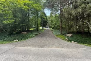 12173 Bradford Dr, Chardon, OH 44024 - Photo 46
