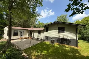 12173 Bradford Dr, Chardon, OH 44024 - Photo 36