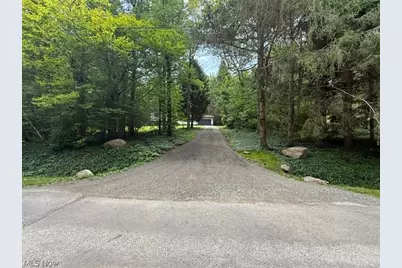 12173 Bradford Drive, Chardon, OH 44024 - Photo 46