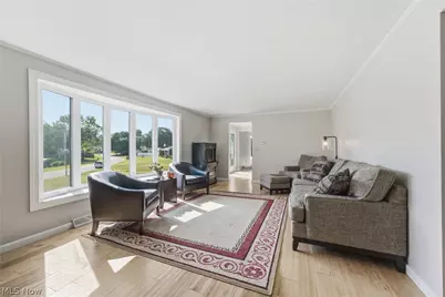 1251 Grenada Drive NE, Canton, OH 44714 - Photo 10