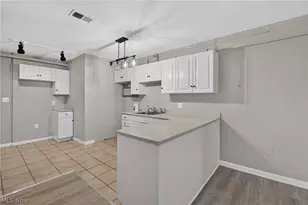 1900 Euclid Ave, Loveland, OH 44115 - Photo 12