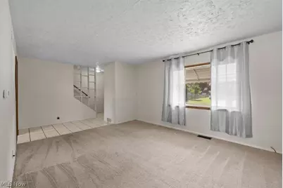 2323 13th Street, Cuyahoga Falls, OH 44223 - Photo 4
