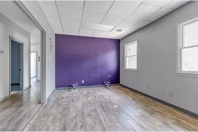 7958 Broadview Road, Grandview Heights, OH 44147 - Photo 30