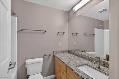 1900 Euclid Avenue #404, Loveland, OH 44115 - Photo 12