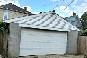 1407 Ridge Ave, Steubenville, OH 43952 - Photo 6