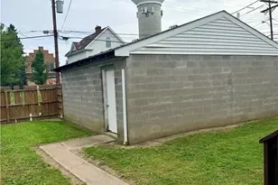 1407 Ridge Ave, Steubenville, OH 43952 - Photo 8