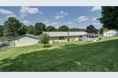 3130 Foothill Drive SE, New Philadelphia, OH 44663 - Photo 38