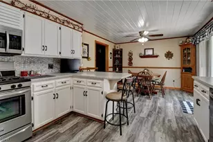 3130 Foothill Dr SE, New Philadelphia, OH 44663 - Photo 16
