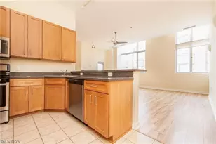 1951 W 26th St, Loveland, OH 44113 - Photo 10