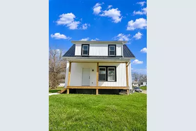 750 Pine Street, Zanesville, OH 43701 - Photo 1