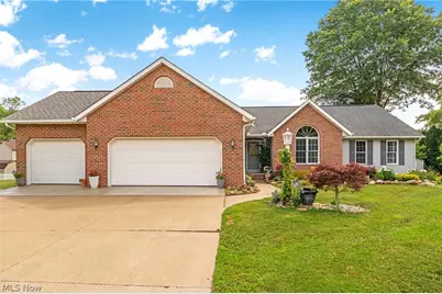 3862 Lorwood Street NW, Massillon, OH 44646 - Photo 1