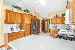 3862 Lorwood St NW, Massillon, OH 44646 - Photo 12