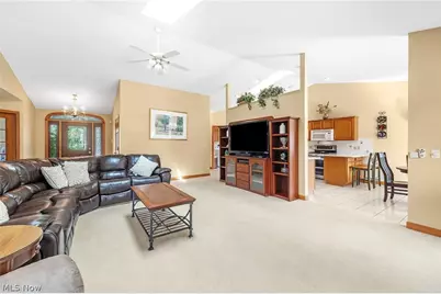 3862 Lorwood Street NW, Massillon, OH 44646 - Photo 8