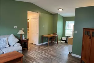 991 Nevin St, Akron, OH 44310 - Photo 2