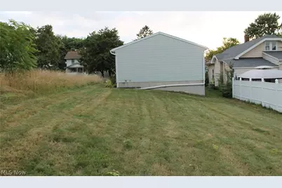 991 Nevin Street, Akron, OH 44310 - Photo 28