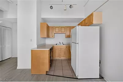 1900 Euclid Avenue #603, Loveland, OH 44115 - Photo 10